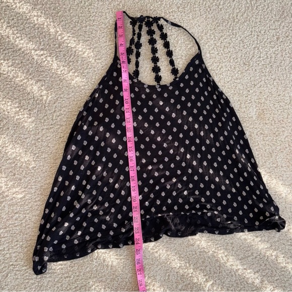 American Eagle, Black Tank Top Open Back, Size Extra Large - Picture 4 of 5